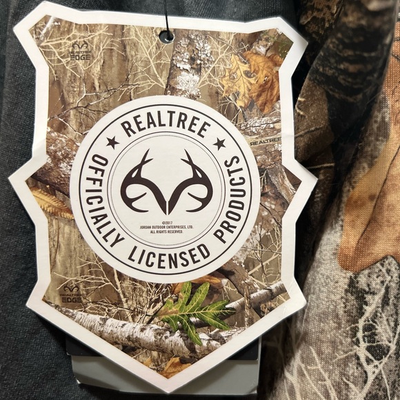 Realtree Nike Grey and Camo Long Sleeve Shirt XL NWT - Picture 2 of 6